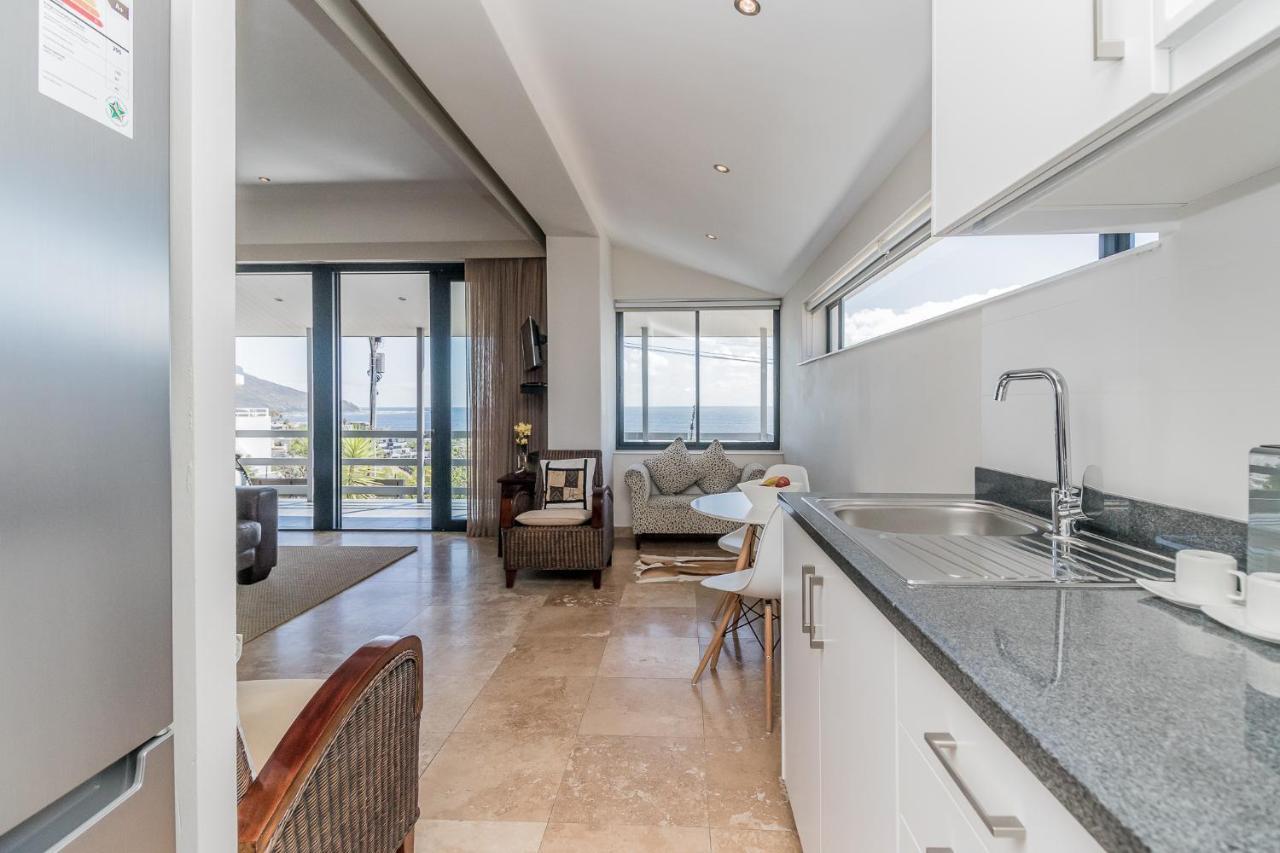 51 On Camps Bay Hotell Cape Town Eksteriør bilde