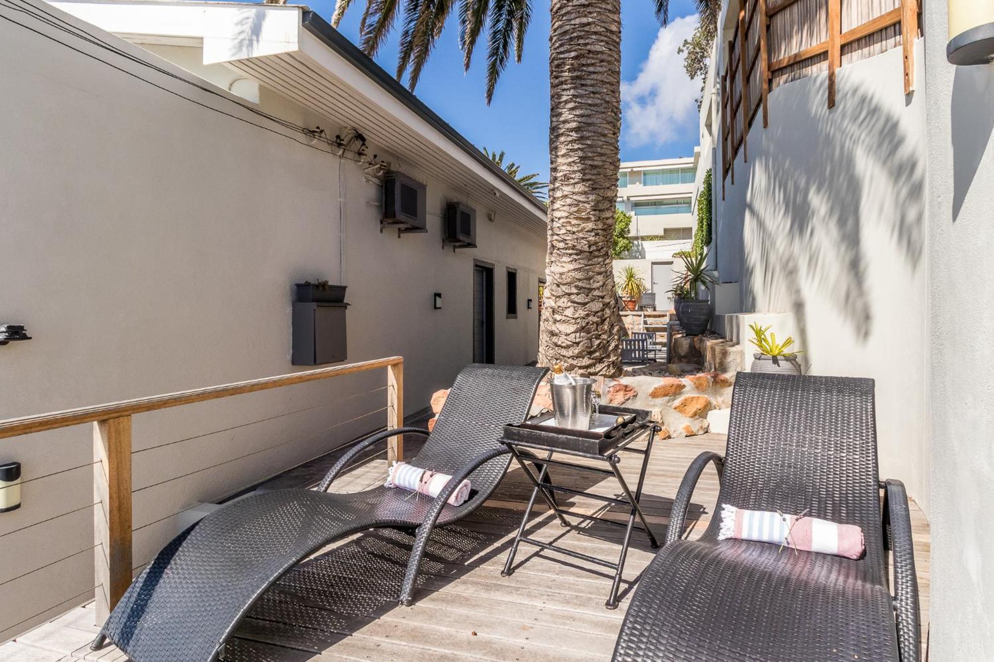 51 On Camps Bay Hotell Cape Town Eksteriør bilde